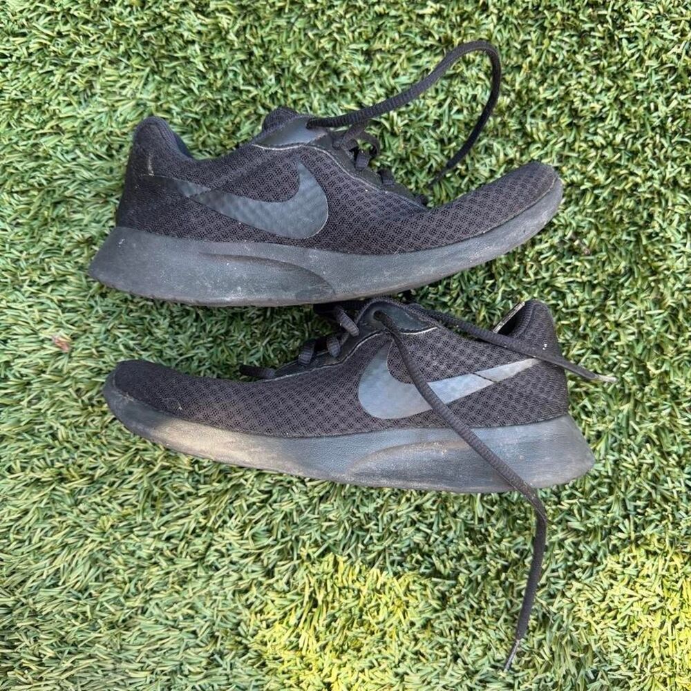 Nike Men's Black Trainers